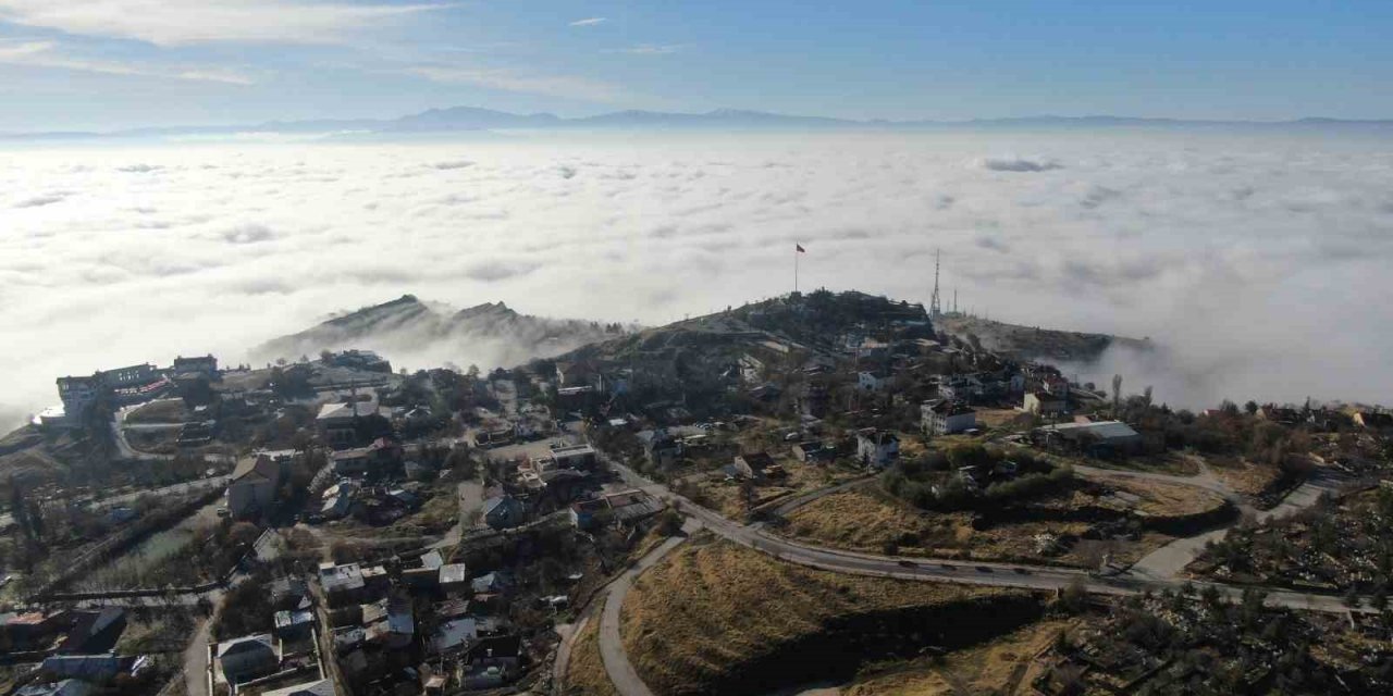 Elazığ sis denizinde kayboldu, ortaya eşsiz görüntüler çıktı