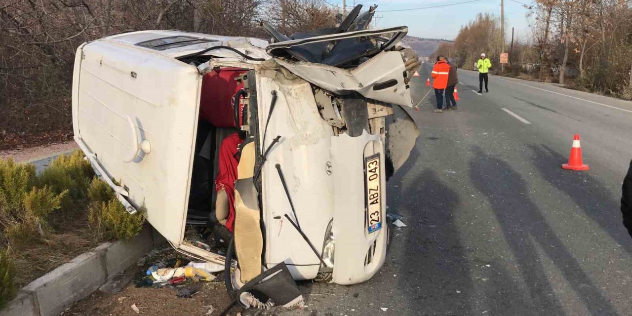 Elazığ’da trafik kazası: 4 yaralı