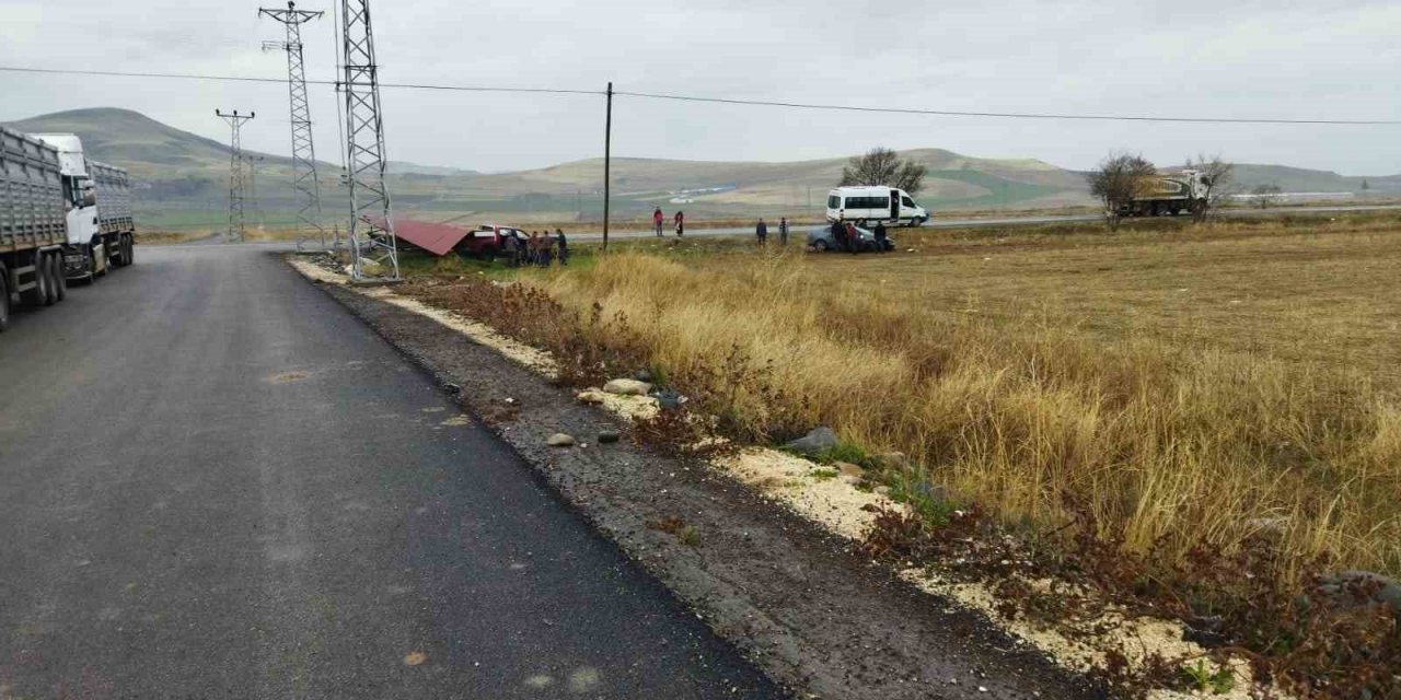 Elazığ’da trafik kazası:2 yaralı