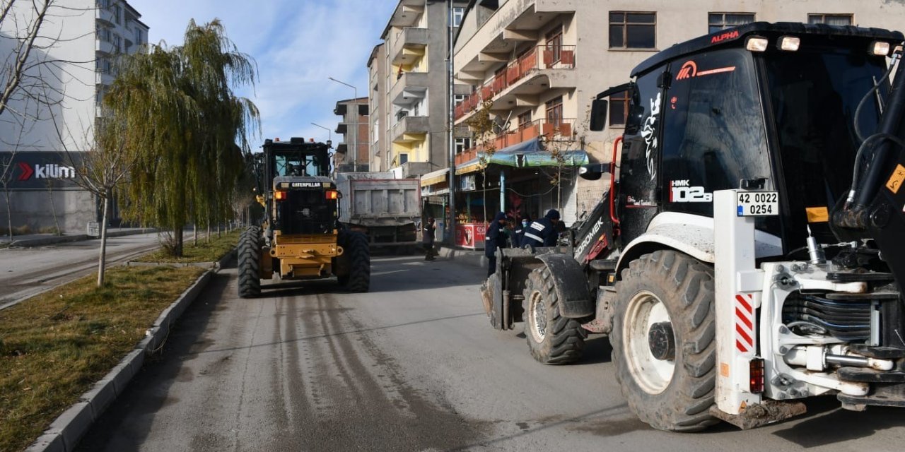 Doğubayazıt sokakları temizleniyor