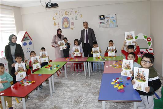 Müftü Bayram’dan 4-6 Yaş Miniklere Ziyaret