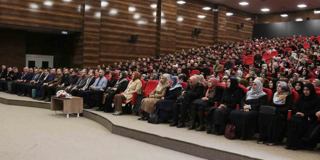 Van’da ’Gazze İle Aile Bağımız’ konulu program düzenlendi