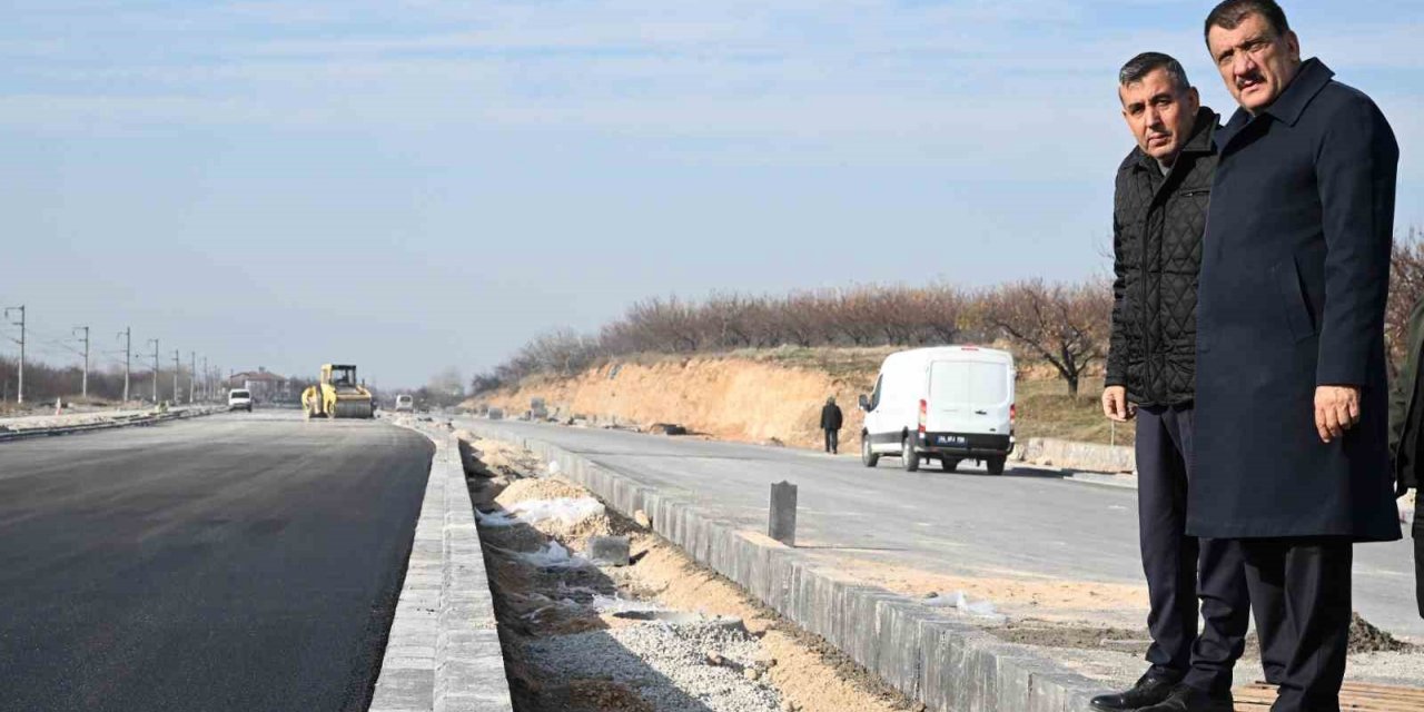 Gürkan, Kuzey Kuşak Yolu’nda incelemede bulundu