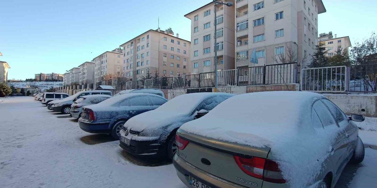 Van’da 138 yol ulaşıma kapandı