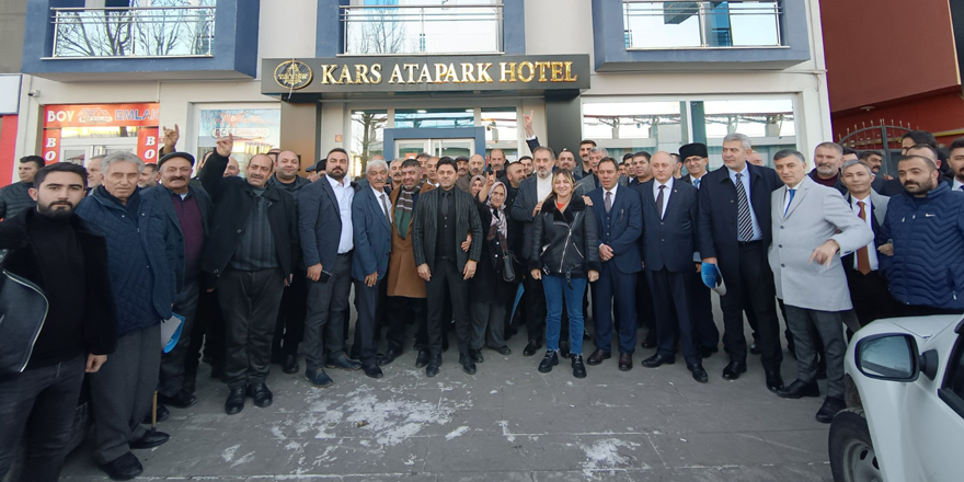 MHP Kars Belediye Başkan Aday Adaylarını Tanıttı