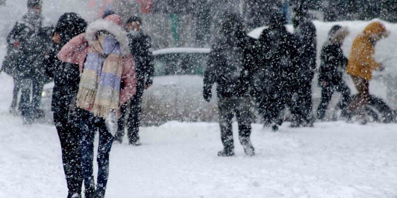 Erzincan ve Bayburt’ta kar yağışı bekleniyor