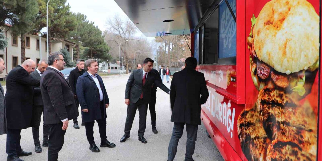 Erzincan’da etkinliklerde köfte sucuk aracı hizmet verecek