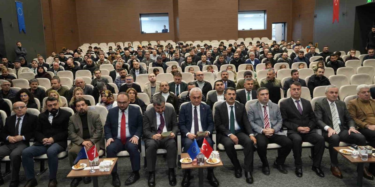 Muş’ta "İklim ve Çevre Sorunları Temelinde Birlikteyiz" projesinin tanıtımı yapıldı