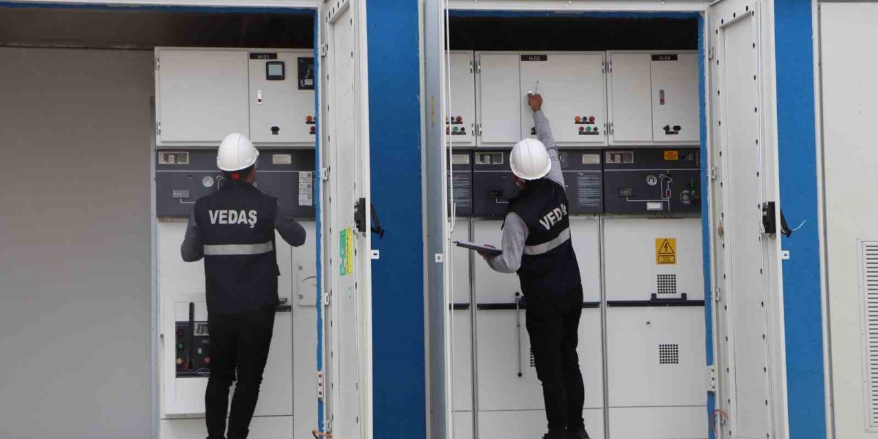 Sahil yolunda 50 milyon TL’lik ışıklandırma