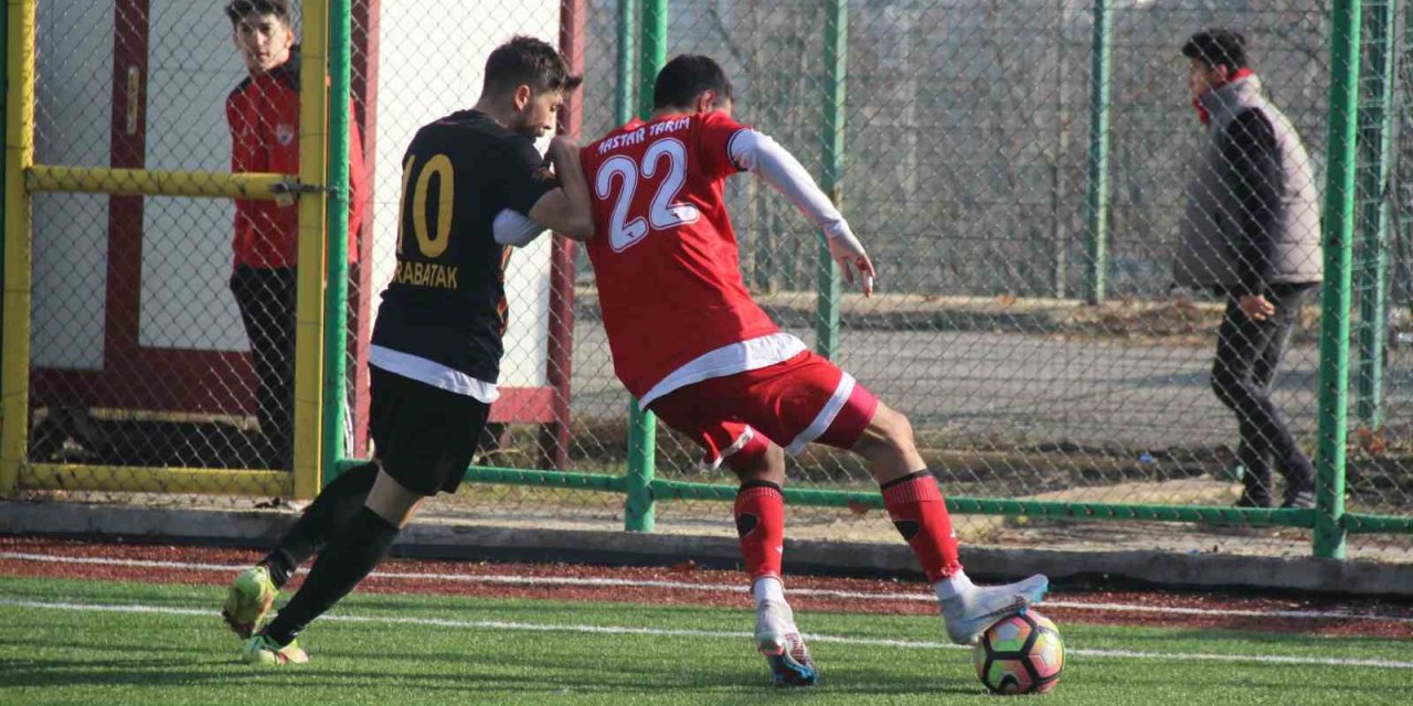 Bölgesel Amatör Lig 11. Grup: Rüstempaşaspor: 2 - Malatyaspor: 2