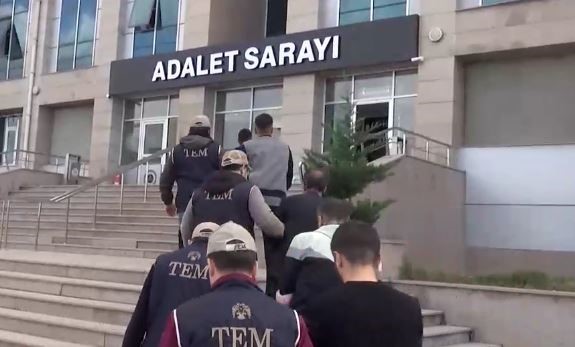 Van’da terör operasyonları