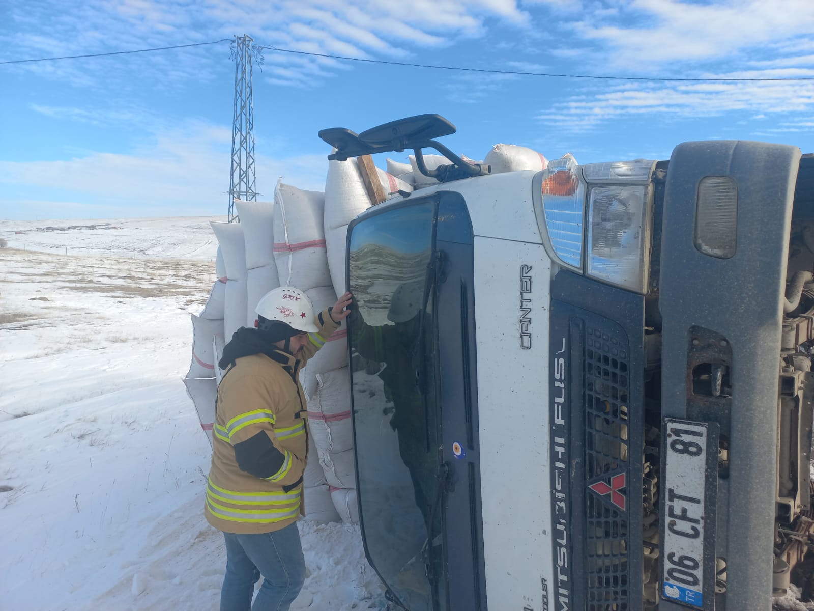 Kars’ta yeni yılın ilk trafik kazası! 1 yaralı