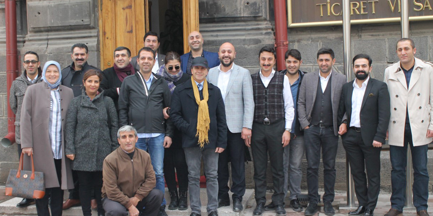 Başkan Alibeyoğlu cafe, restoran ve lokanta işletmecileri ile bir araya geldi