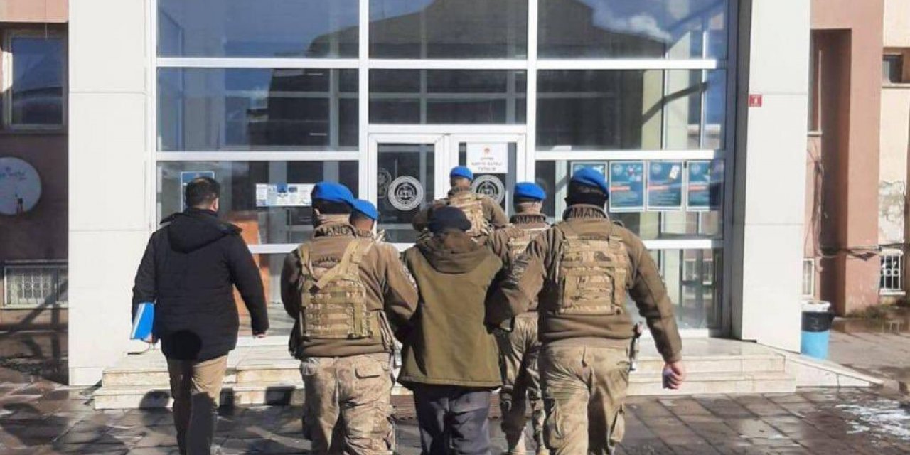 Hakkari’de PKK/KCK operasyonu: 2 gözaltı