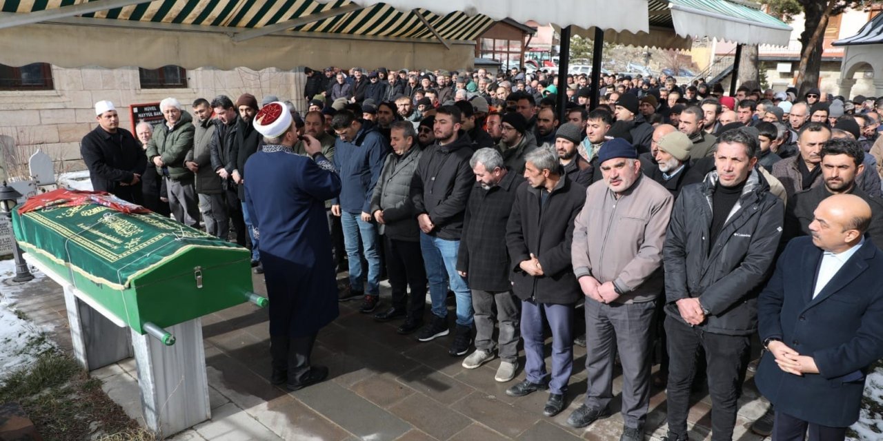 Erzincan İl Tarım ve Orman Müdürü Şahin’in annesi son yolculuğuna uğurlandı