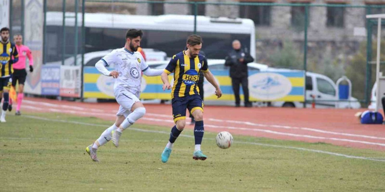 Aksaray Gençlikspor 1 puanla bitirdi