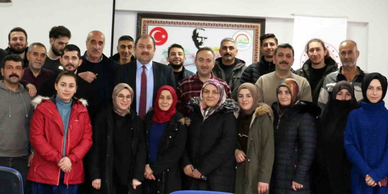 75 kursiyer tıbbi aromatik bitkiler kursunu başarıyla tamamladı