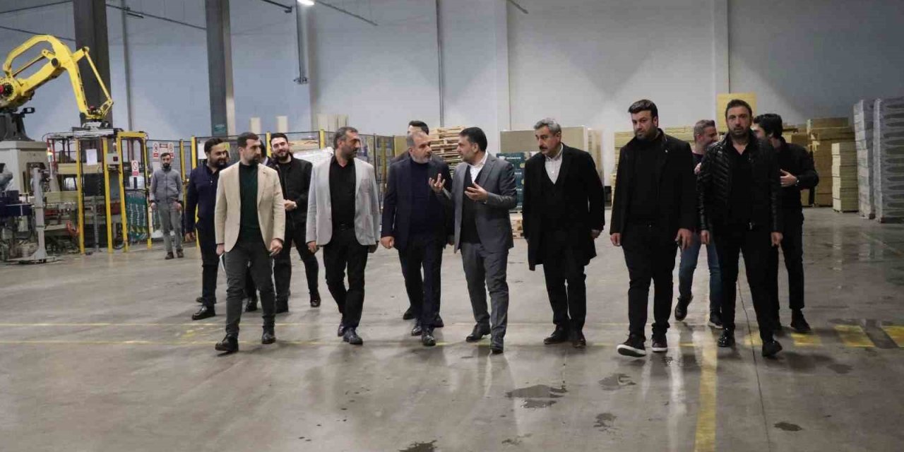 Başkan Alan, OSB’de yatırımcılarla bir araya geldi