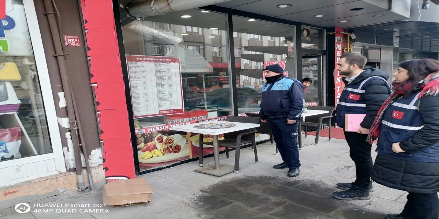 Kars’ta İş Yerlerinde Fiyat Listesi Denetimi Yapıldı