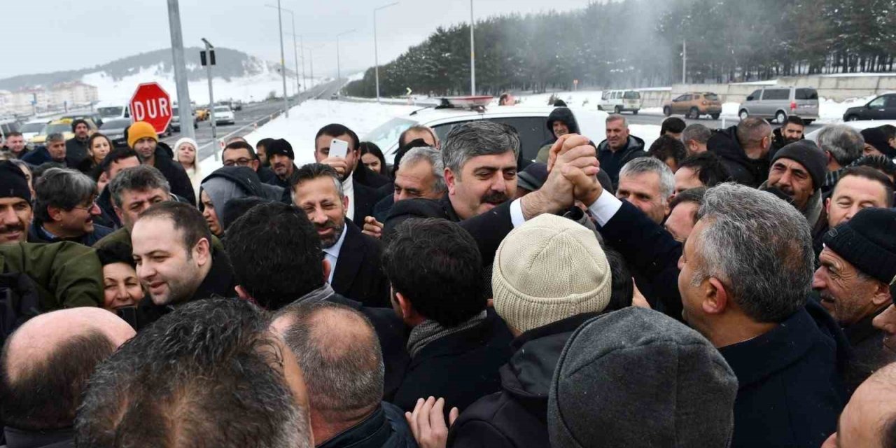 Cumhur İttifakı’nın adayı Yunus Baydar’a coşkulu karşılama