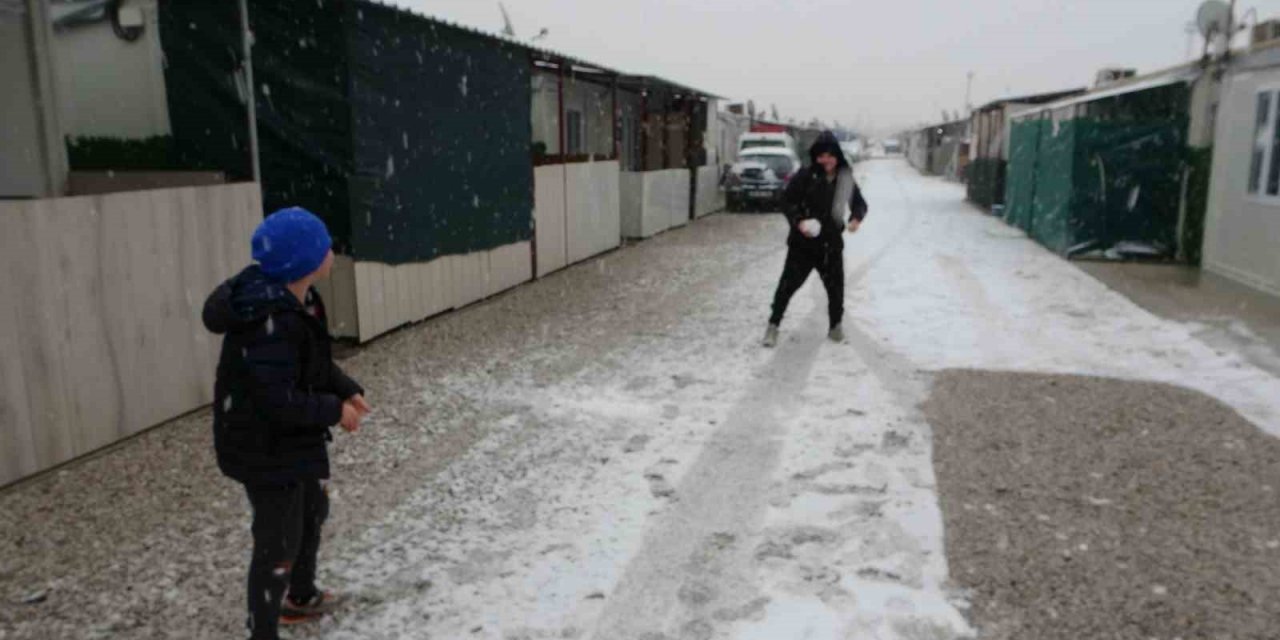 Malatya’da kar yağısı etkili oluyor