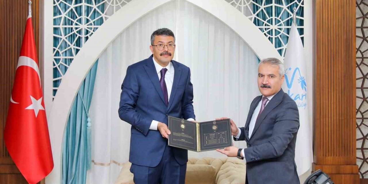 Vali Ali Çelik: "Hakkâri’nin teşvik projelerine ihtiyacı var"