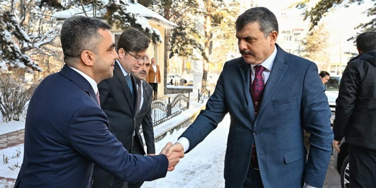 Vali Mustafa Çiftçi, tarım ve orman müdürlüğünde incelemelerde bulundu