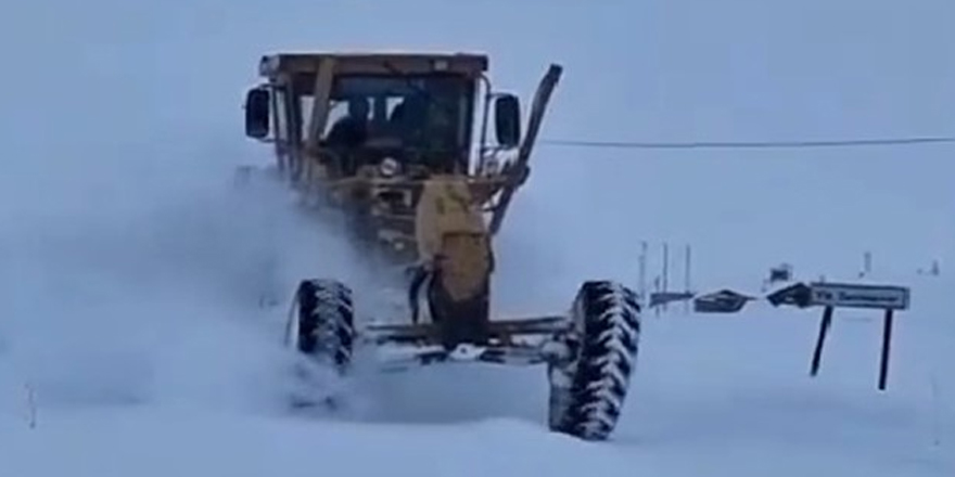 Kars'ta 83 köy yolu ulaşıma kapandı