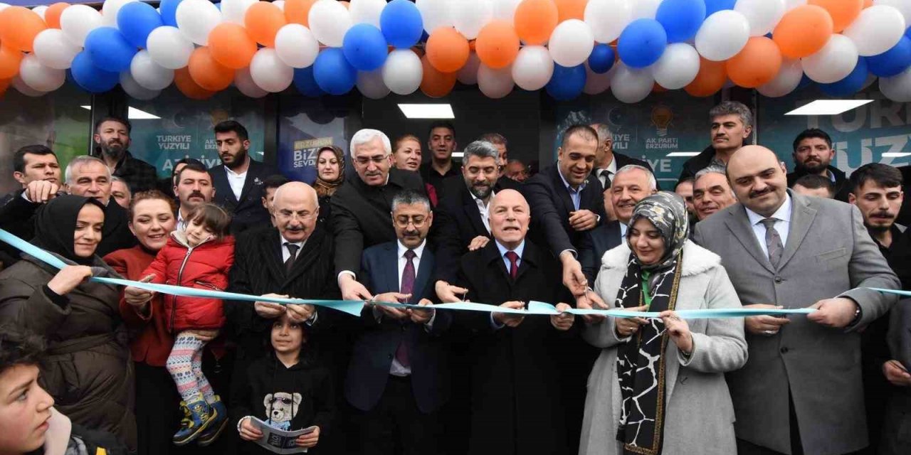 Miting gibi SKM açılışı