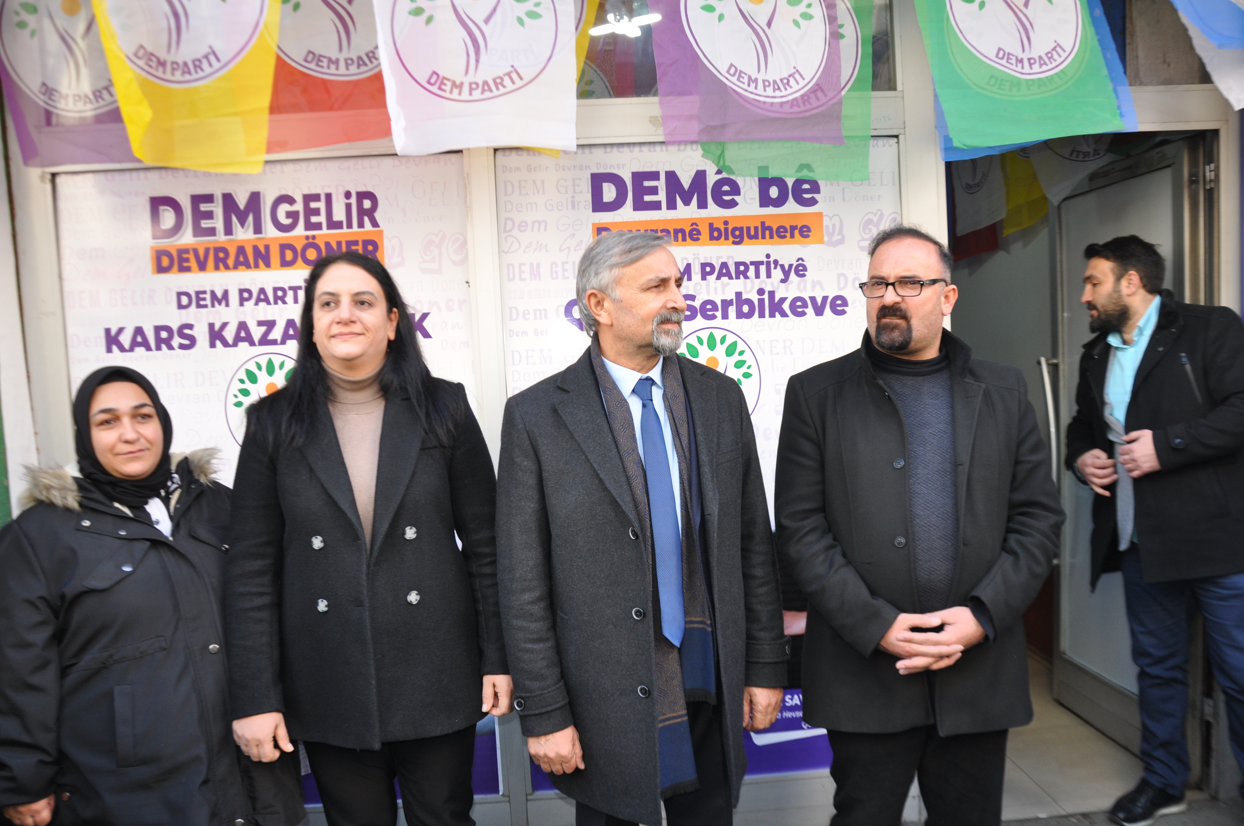 DEM Parti adayı Karahancı Kars halkına söz verdi