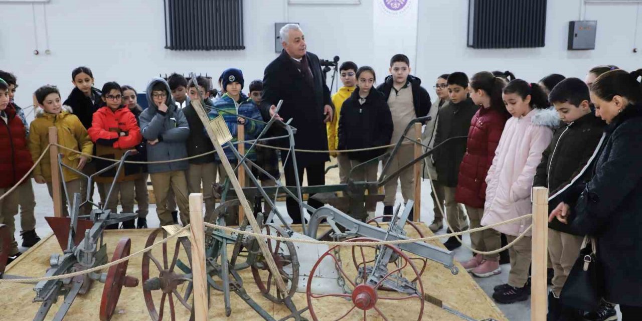 Çalmaşur ; “Kurumsal hafıza diri tutulacak”