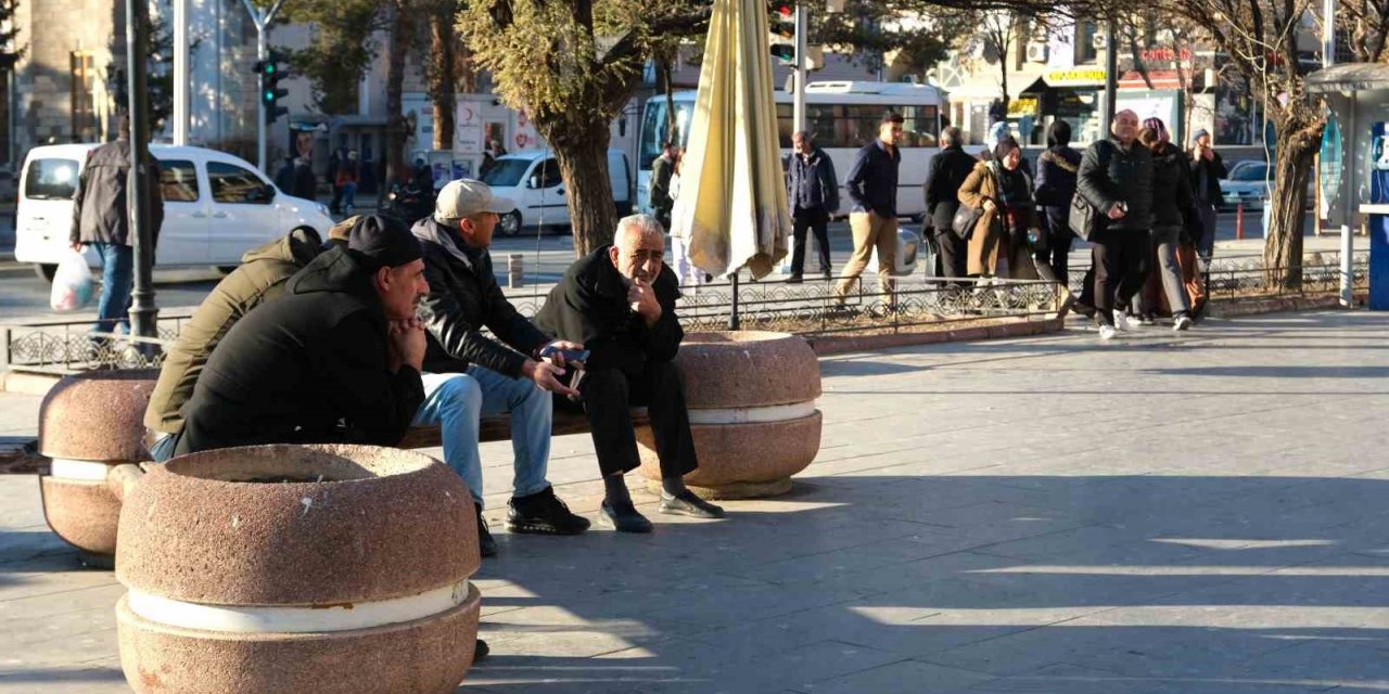 Erzincan’da bahar havası yaşanıyor