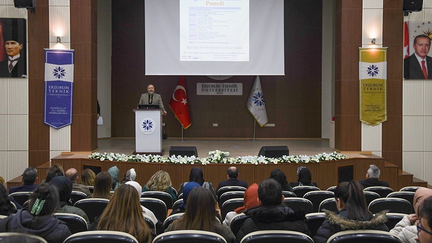 ETÜ’de kadın sağlık yöneticileri paneli düzenlendi