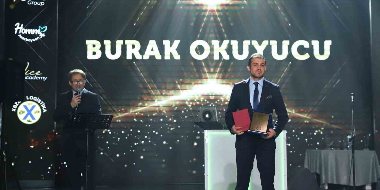 Burak Okuyucu, Azerbaycan’da yılın en iyi fotoğrafçısı ödülü aldı