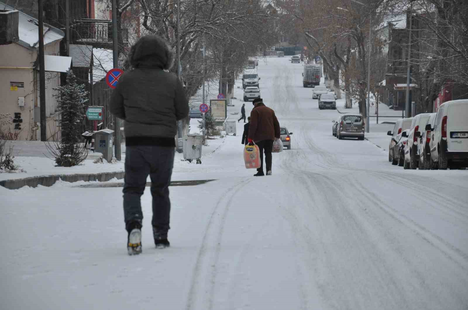 Meteorolojiden Kars’a kar uyarısı