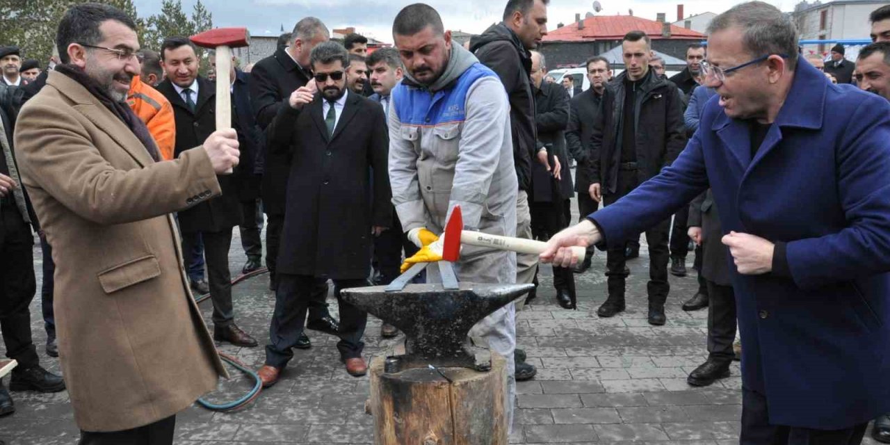 Kars’ta Nevruz Bayramı coşkuyla kutlandı