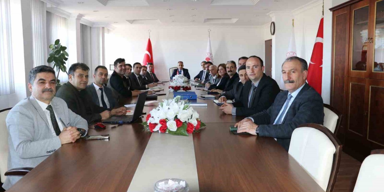 Kars’ta tarım ve hayvancılık masaya yatırıldı