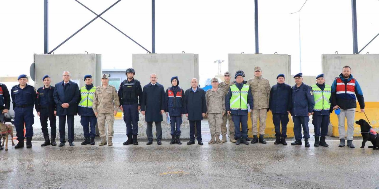 Elazığ’da yol kontrol uygulaması gerçekleştirildi