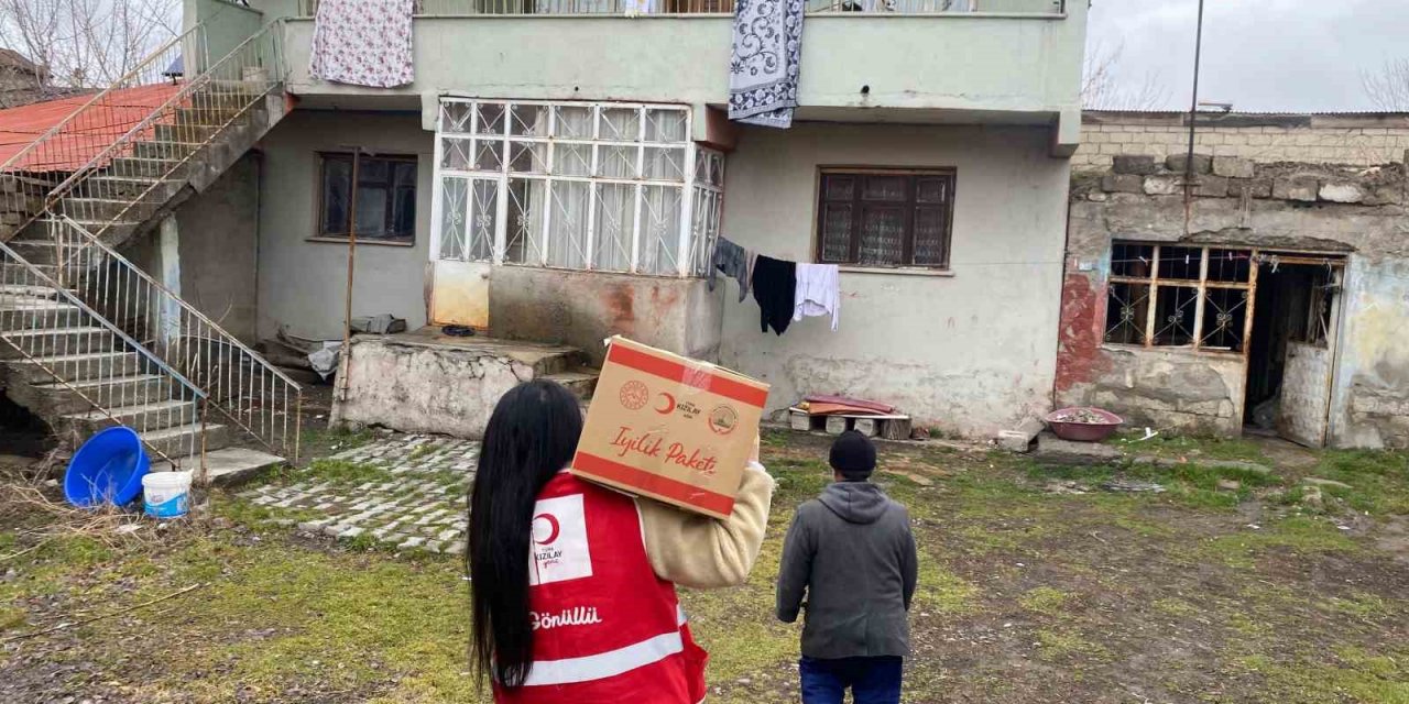 Türk Kızılay Ağrı Şubesi Ramazan ayında 3400 ihtiyaç sahibine yemek ulaştırdı