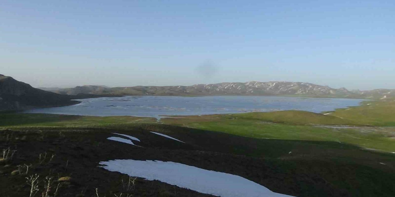 Urartuların mühendislik harikası 2 bin 800 yıllık Keşiş Gölü eski günlerine kavuşuyor
