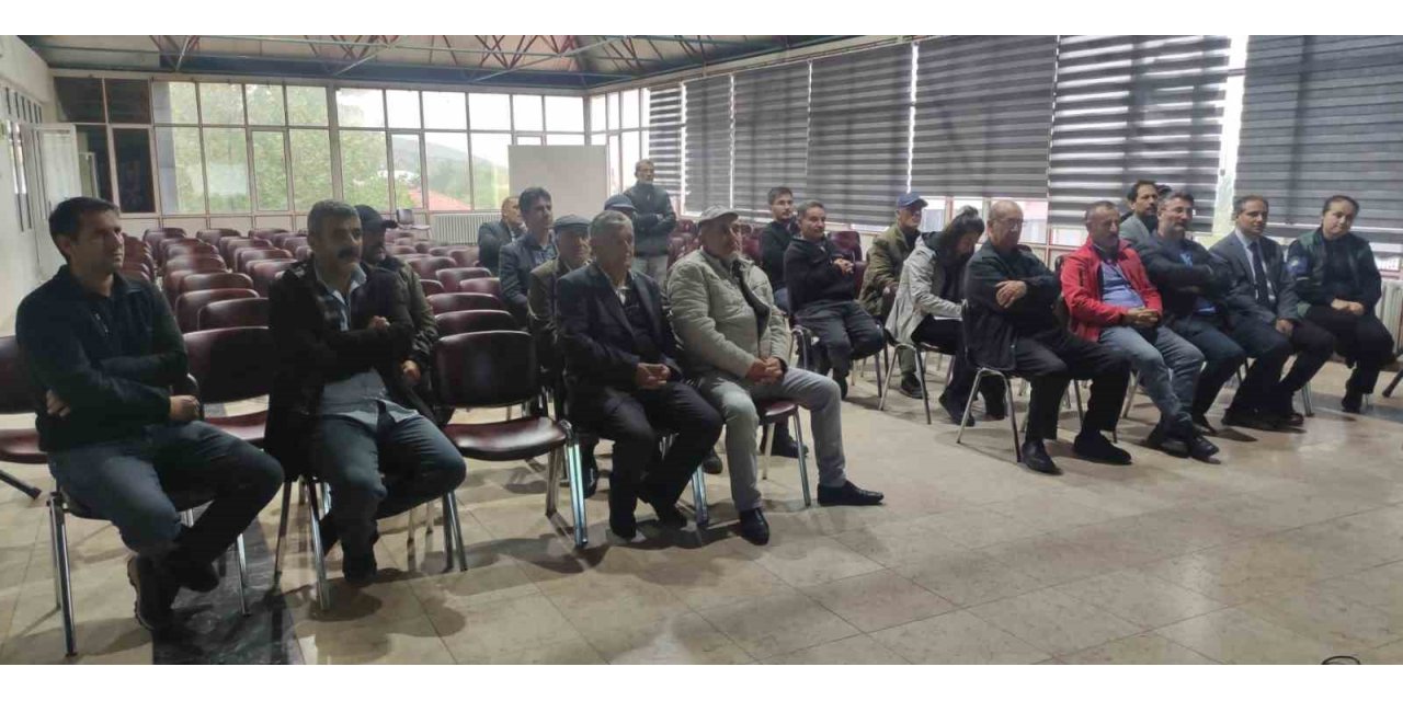 İliç’te çiftçilere eğitim verildi