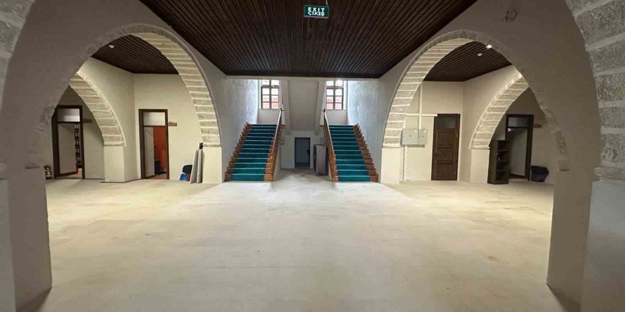 260 yıllık Hükümet Konağının restorasyonu bitti, hizmete başladı