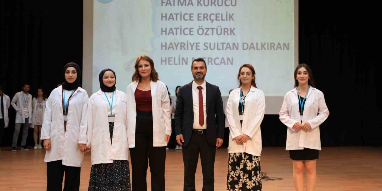 BEÜ’DE beslenme ve diyetetik önlük giyme töreni gerçekleştirildi