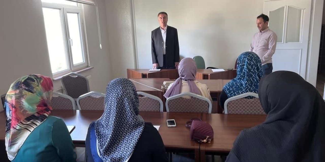 Elazığ’da Kur’an kursu hocalarına çevre bilinci ve israf önleme semineri