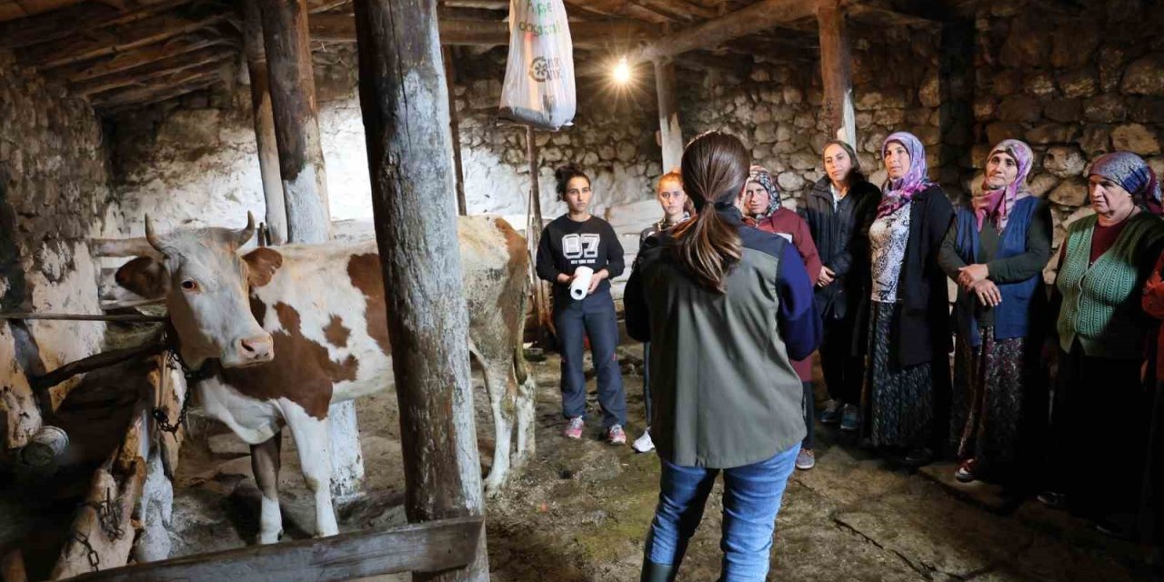 Kars’ta kadın çiftçilere eğitim verildi