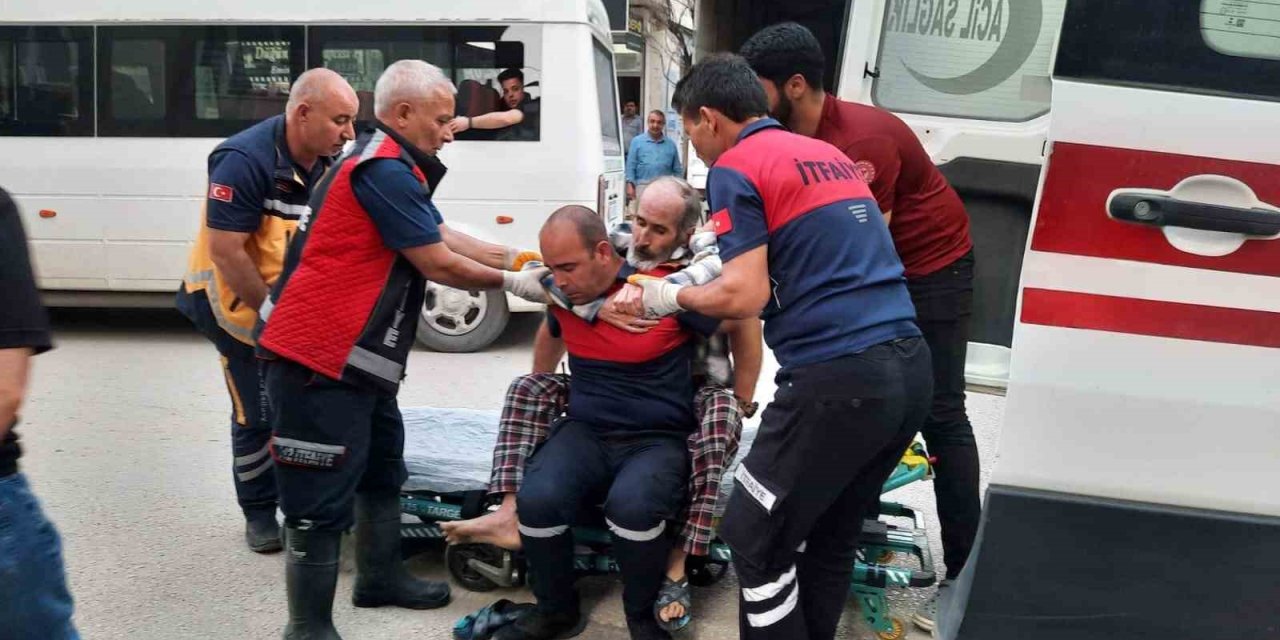 Kendisinden haber alınamayan kişi yatakta bitkin ve halsiz halde bulundu