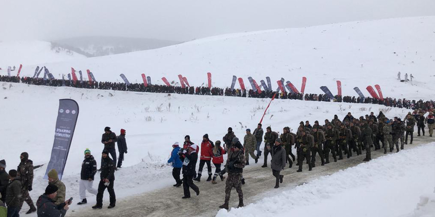 Sarıkamış şehitleri ‘Asım’ın Nesli Asrın Yürüyüşü’ ile anıldı