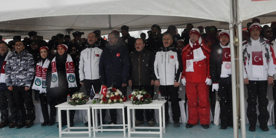 Sarıkamış’ta Gençlik Şühedanın izinden gitti!