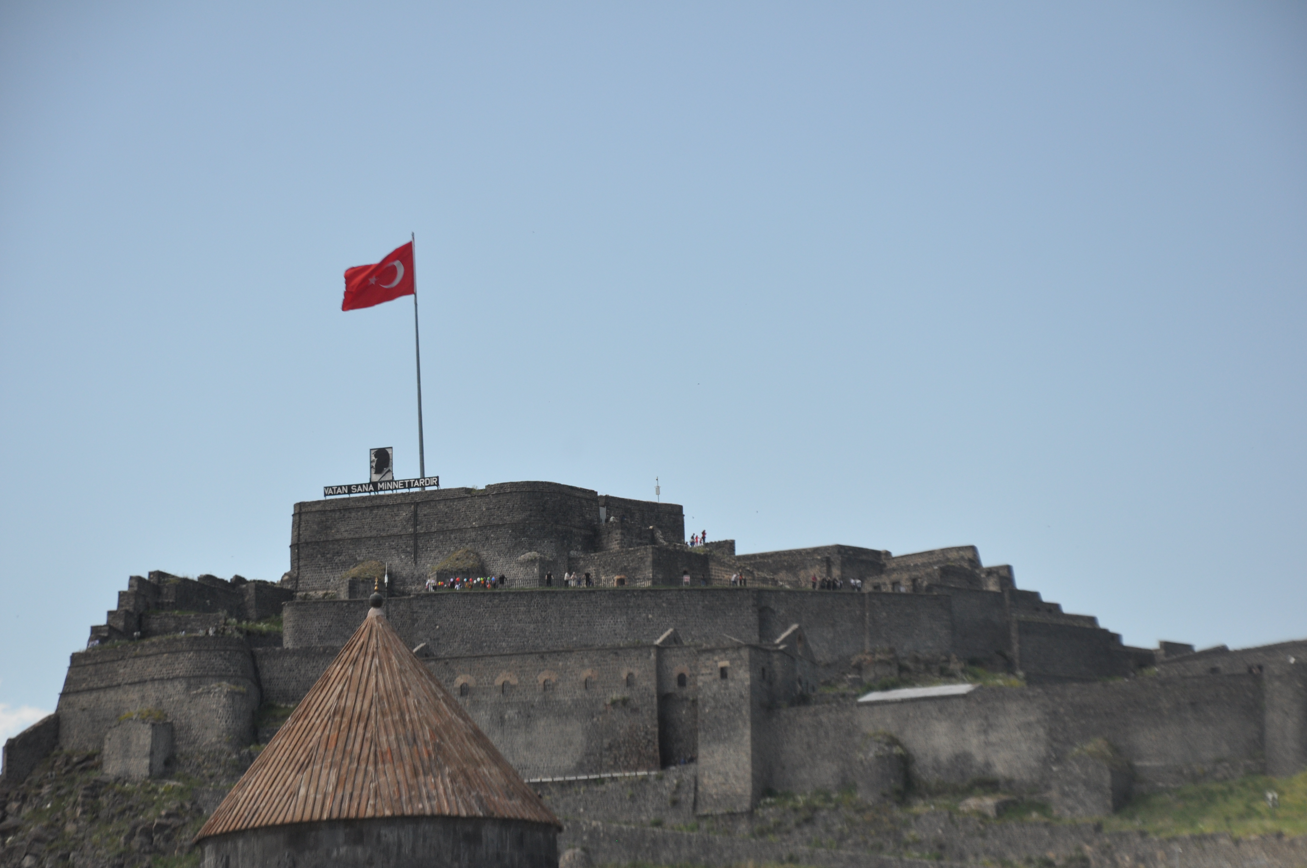 Kars Kalesi'nde bayram yoğunluğu