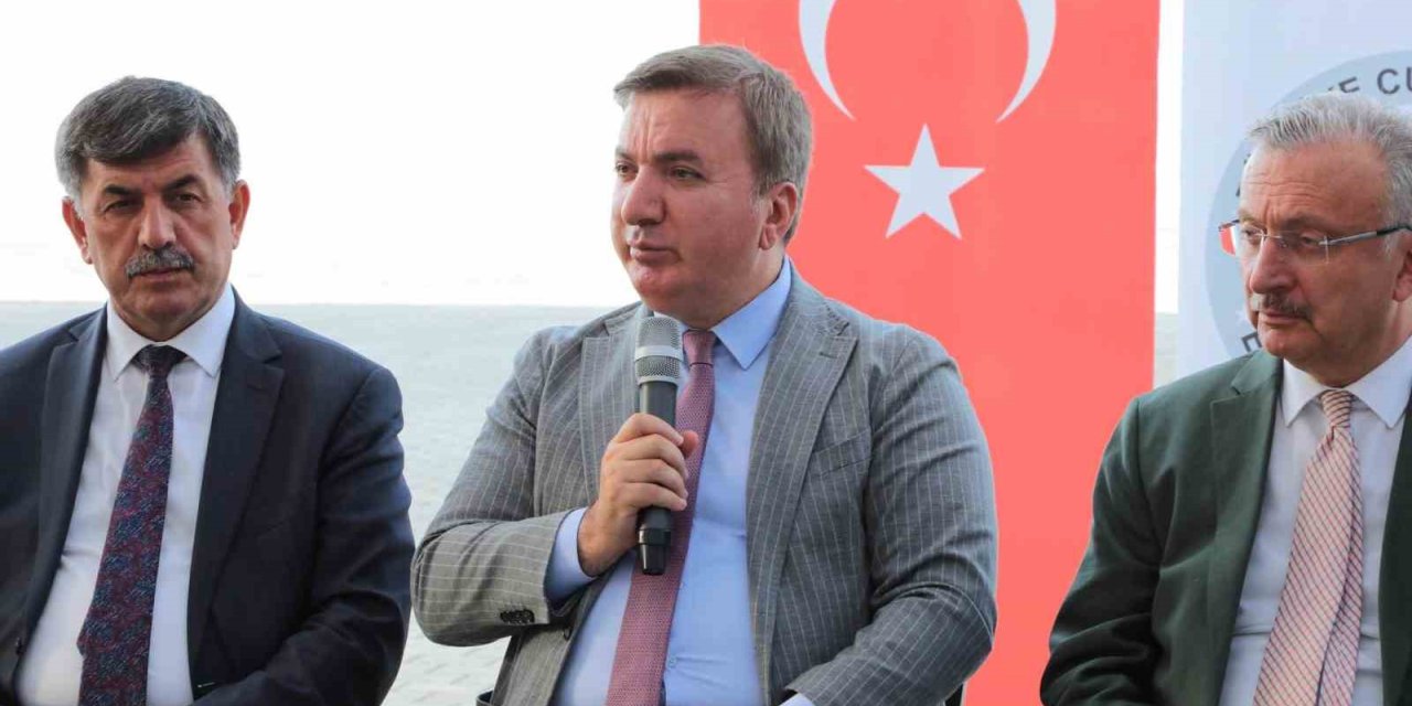 "Erzincan’a aidiyet duygusunu nasıl geliştirebiliriz" konulu toplantı gerçekleştirildi